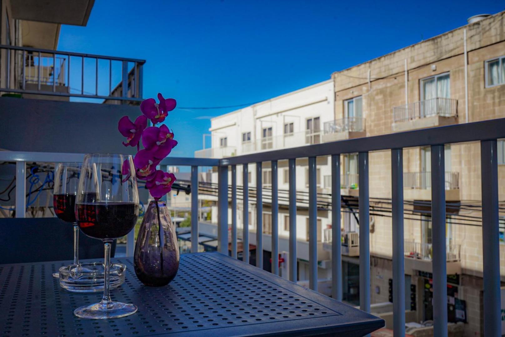 Comfort And Convenience Flat 4 Dad'S Court San Pawl il-Baħar Extérieur photo