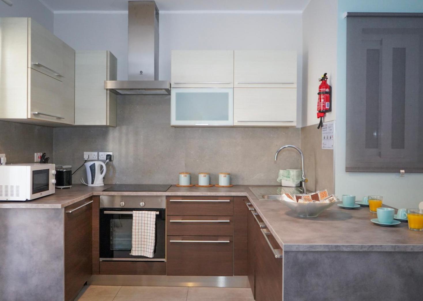 Comfort And Convenience Flat 4 Dad'S Court San Pawl il-Baħar Extérieur photo